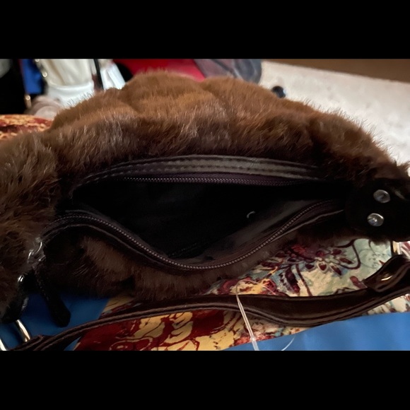 Faux Fur Handbag - Picture 6 of 7
